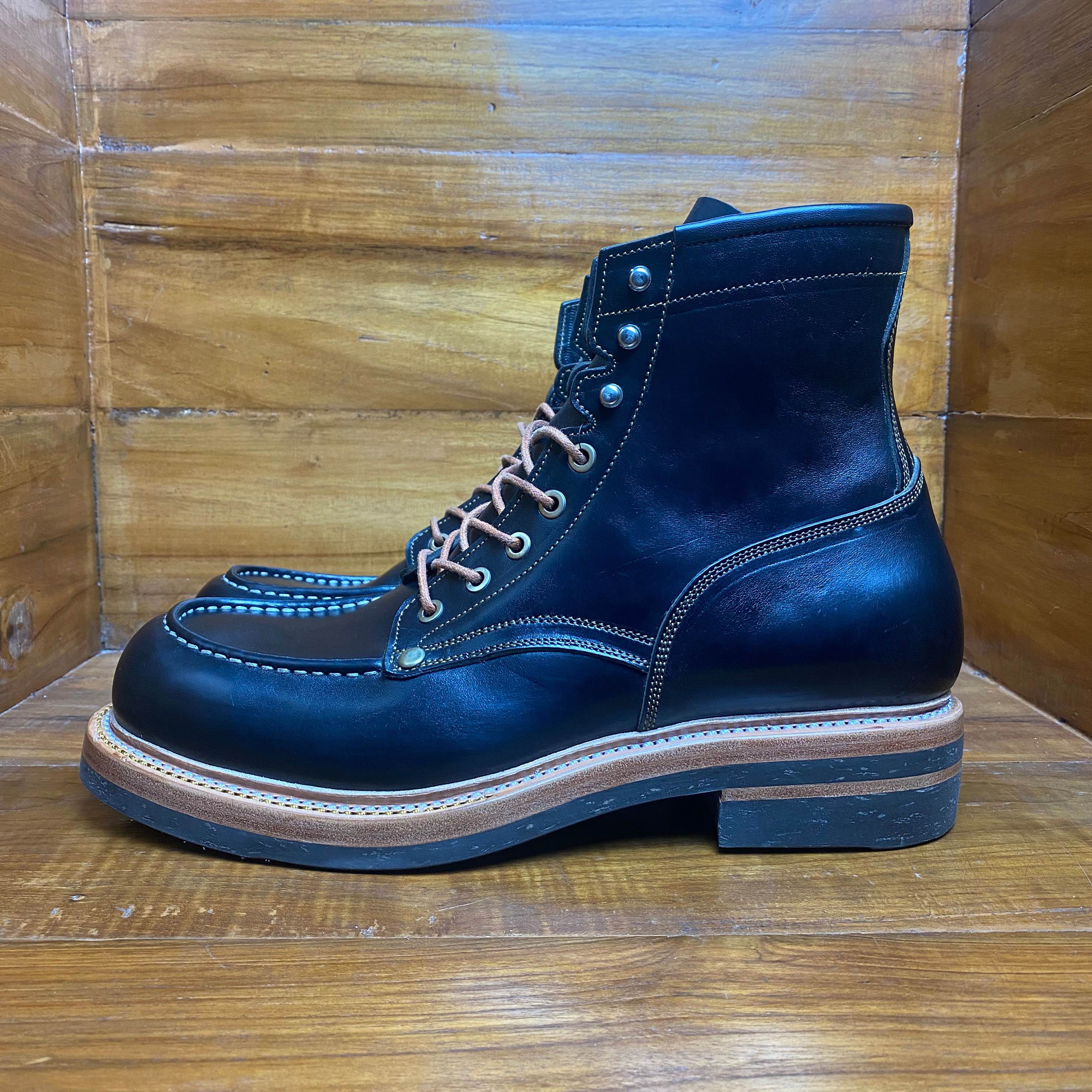 Prof. Barnets "Smith V2" Moc Toe Boots